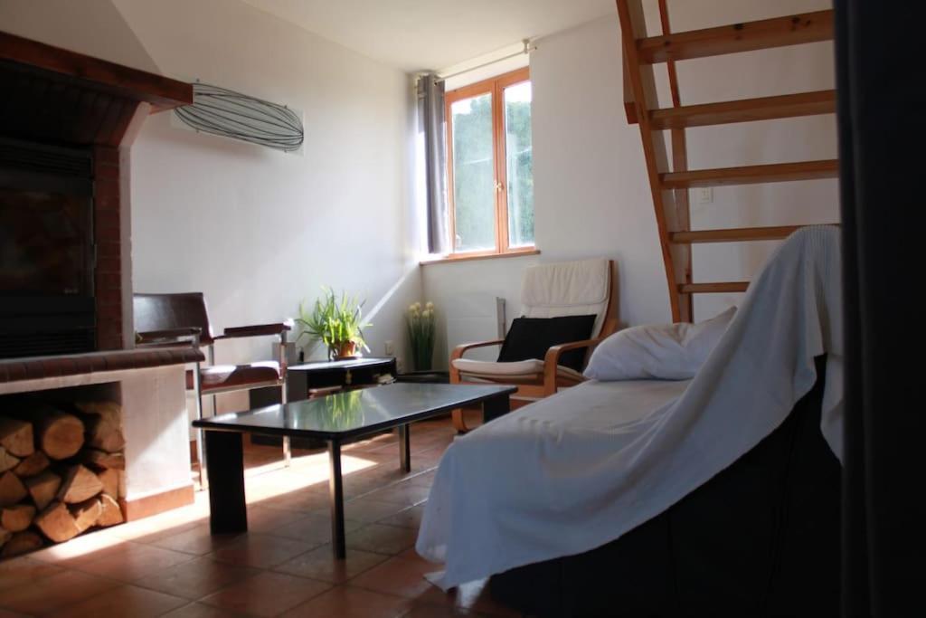 Gite Dans Un Hameau De Charme Castelnau-Durban Екстер'єр фото